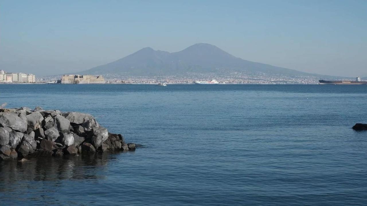 Вілла Casa Tolentino Al Centro Di Napoli Екстер'єр фото
